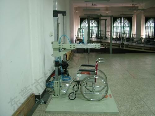 輪椅車(chē)沖擊試驗(yàn)機(jī)